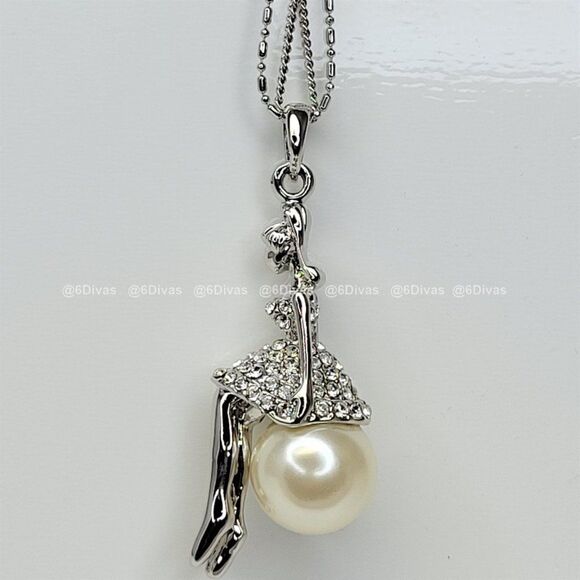 Crystal Ballerina On a Pearl Pendant Necklace - Picture 6 of 12